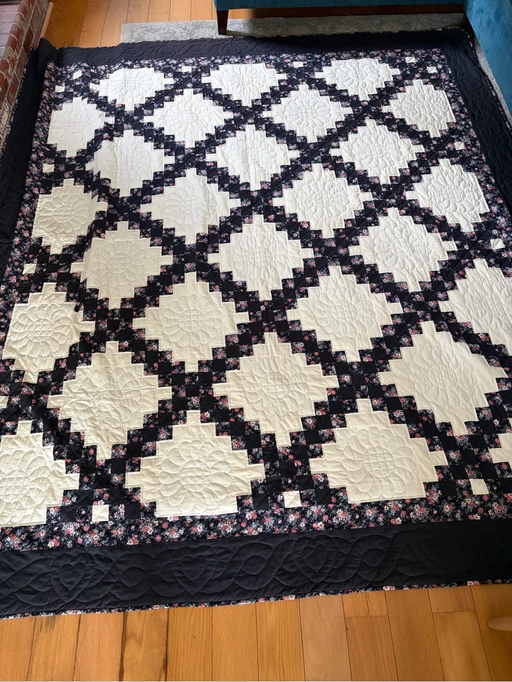 King Size Nine Patch/Irish Chain Quilt in Cream and Black Floral